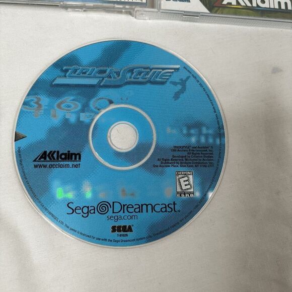 Sega Dreamcast Video Game Trick Style Complete With Original Case And Manual - Picture 5 of 12